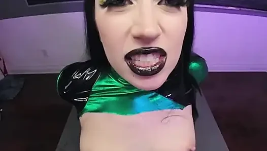 Vrcosplayx eğer ilk önce süpervillain olmak istiyorsan shego olarak Alex Coal'dan edepsiz şeyler öğrenmen gerekiyor bölüm 3