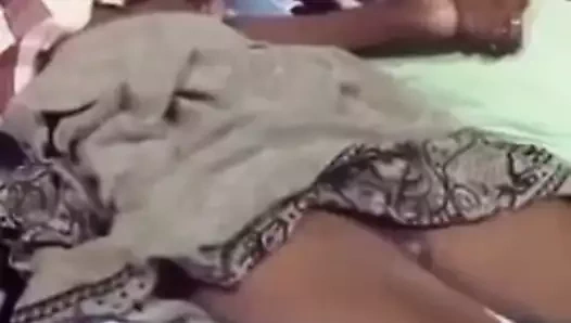 Sri lanka dedesi ve kızı inlow