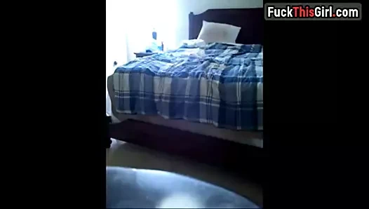 Genç genç kız güzel mantar kafa ile horoz hoşlanır