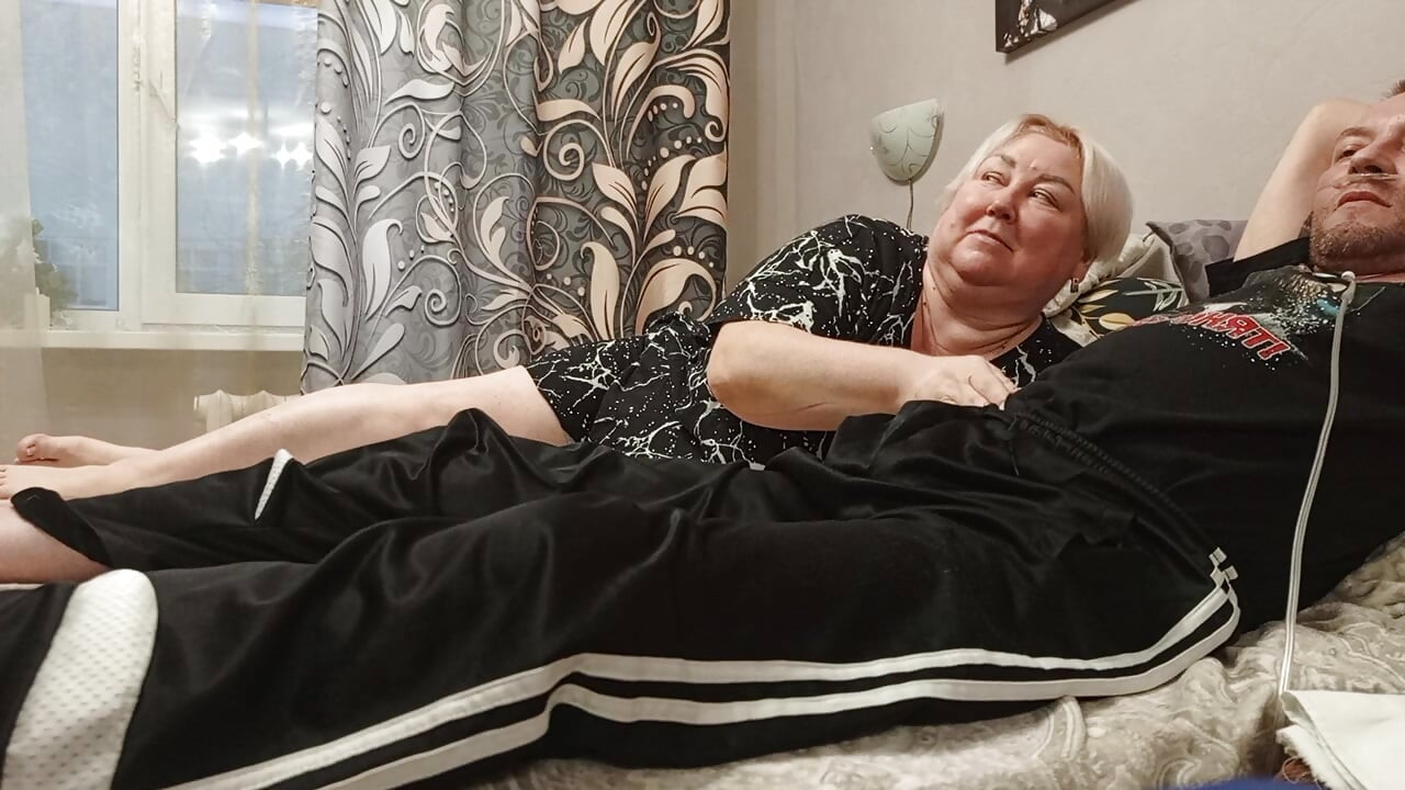 Üvey anneden akşam sakso ve döl yutma