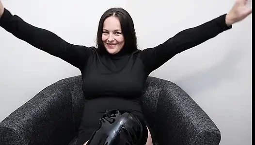 Çizmeler Üzerinde Deneme! Farklı Çizmeler Deniyor