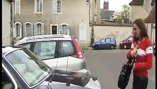 Çok edepsiz üç kadın üçlü grup sekste ateşli oluyor