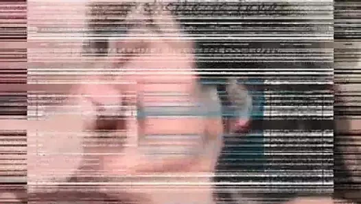 Cuckolds karısı işten 3 arkadaş alır