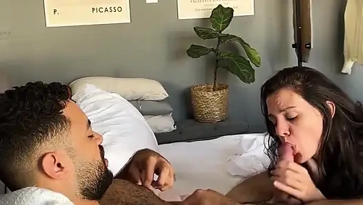 Onun zevkine susamış uyandım