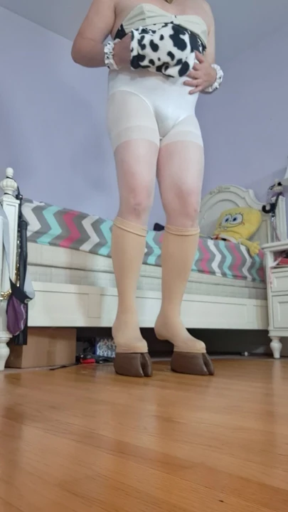 My man bought me cow hoofs shoes so I can be even more of a hucow for him! They are so cippity cloppity!