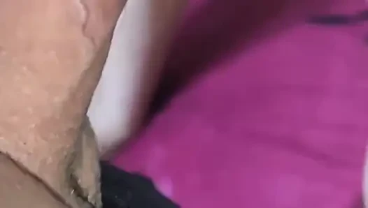 Penisimi amına sokmadan önce Suudi karımın amıyla oynadım