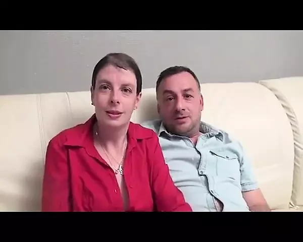 Grup sekse olan susuzluk bu sürtük genç erkek avcısı için çok güçlüydü!