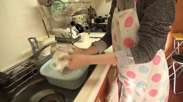 Sevimli Japon kız penisimi sokmamdan korkuyor