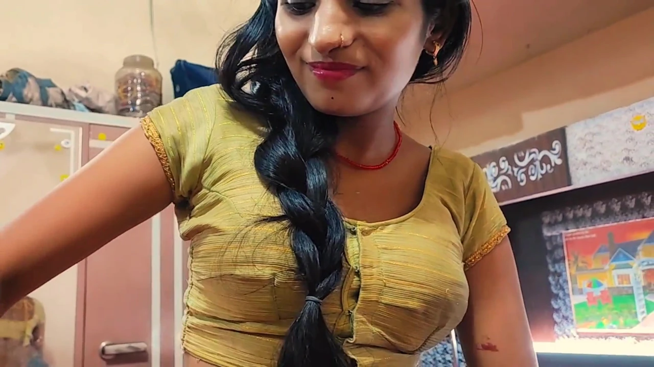 Hot indian girlfriend fucking my step daddy shearing a bed hindi audio