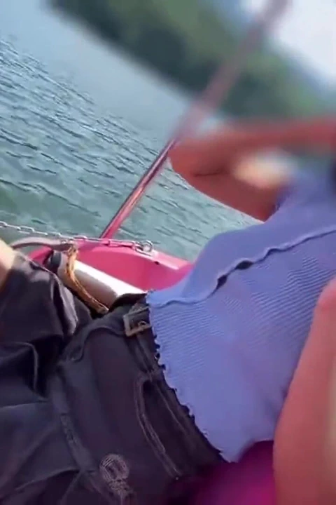 Vahşi teşhirli bir kaçamak için döl seven güzelle güneşten öpülmüş f fincanı heyecan verici yolculuk bölüm 3