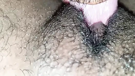 Servisten sonra evli inançlının terli amını emiyor