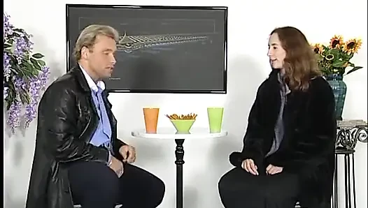 Oyuncu seçmelerinde hatun ıslak amcığıyla oyuncak oluyor