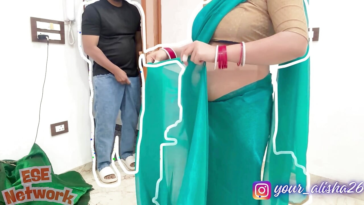 Chori Chori Gate  se Mujko Kapde badaltein Hue Dekh Raha tha aur Phir Chudai Start Kardiya