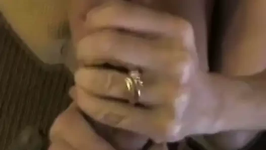 ortağı yalamak onu traş KEDİ