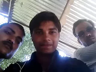Indian young girl showing boobs