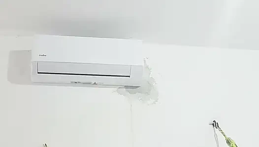 Büyük üvey kız kardeşimi sikiyorum