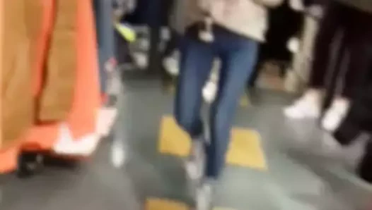 Kadınlar bir dükkanda