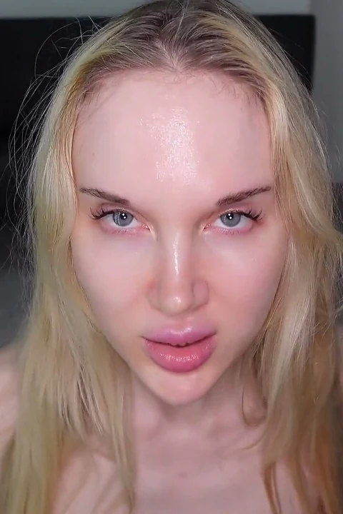 Bukkake'ye bayılıyorum - yüz fetişi bukkake yalvarıyor - sofie skye