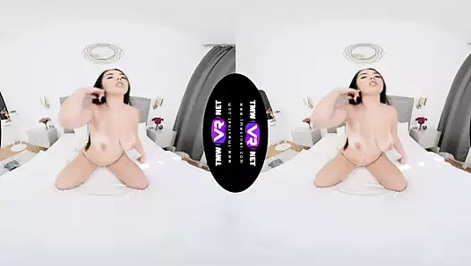 Tmwvrnet - diana Rius - amcığımı görmem için bana anahtarları ver