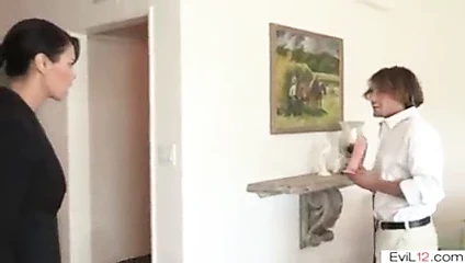 Orijinal günahta seks sahnesi