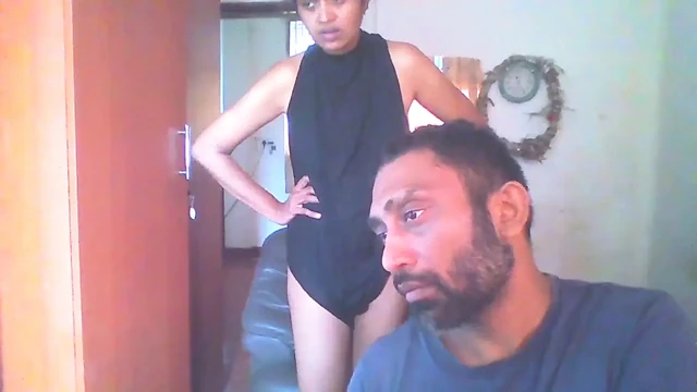 Sri Lanka'da özgür sürtük bird olarak yaşıyor