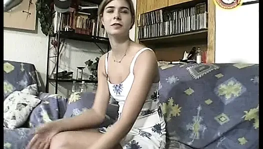 Alman Kapılarının Arkasında Özenle Siktir Edilir - Tam Film