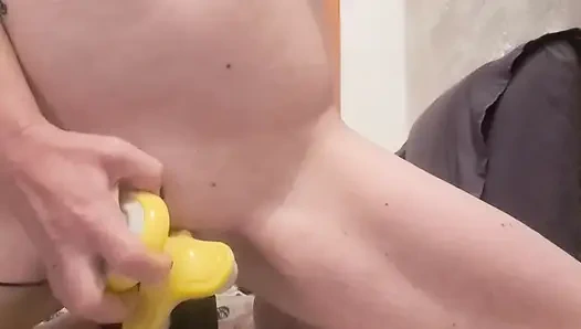 Vızıltılı fırçayla