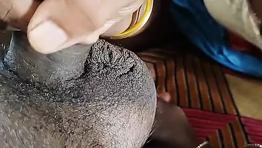 Ateşli kayınbiraderi boşalmak için emiyor