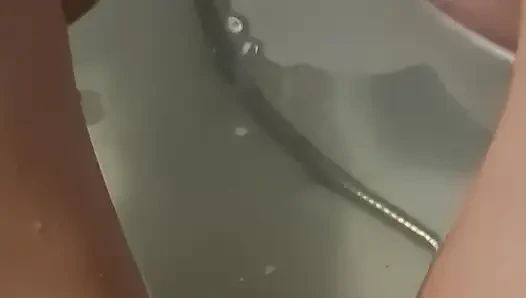 Bay'in gelişinden önce ani bir dürtü.