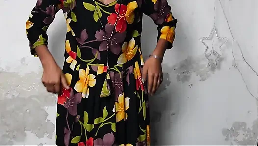 Hintli üniversiteli kız seks yapıyor