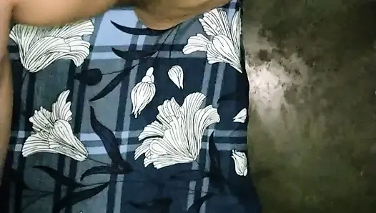 Tam çıplak desi tarzı sikiş videosu