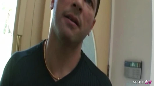 Kıllı amcıklı sarışın büyük memeli orta yaşlı seksi kadın velicity ateşli bir anal sikişiyor