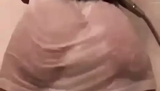 Büyük ıslak ganimet twerking