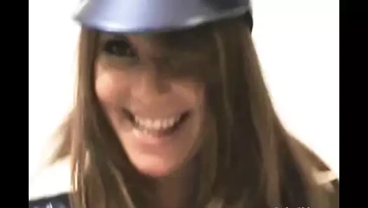 Gözlerini altın pvc külotumdan ayırma