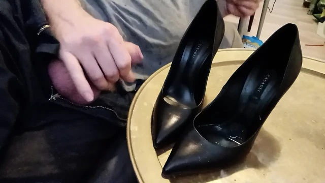 Casadei Blade yine yüksek topuklu ayakkabılar