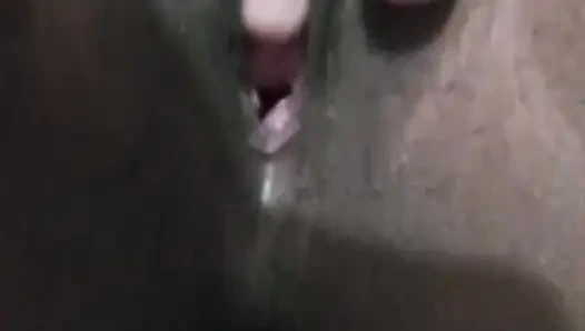 Bedroon'da yalnız yenge