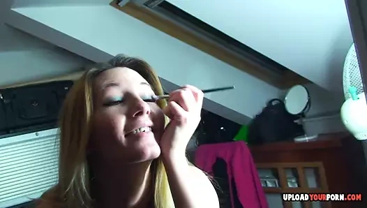 tahrik sarışın kızdırdığı ile onu iyi bit