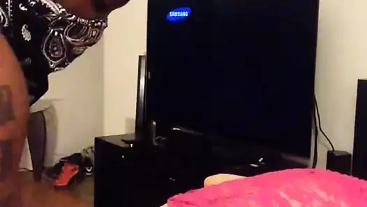 Büyük zenci yarağı için beyaz tavşan sürtük