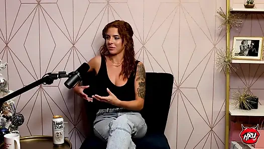 Lumi Ray : squirt, baise des célébrités et 3 heures de sexe