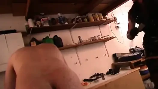 Yanan mum olgun götü geniş açıyor