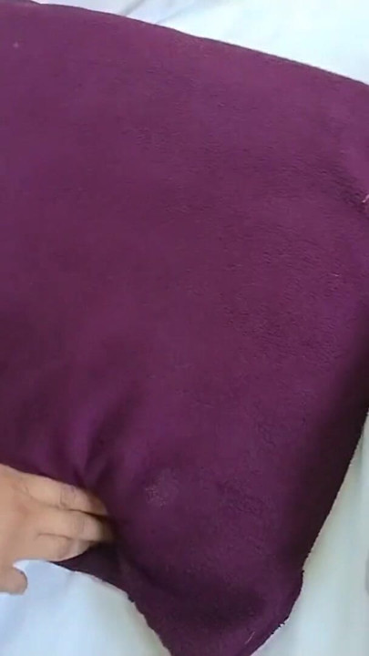 Kız arkadaş gelmeyince, erkek arkadaş ateşli sevimli en iyi arkadaşını getirdi, oyo en iyi arkadaşının götüne tükürdü ve... | Klip 2