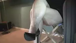 siyah topuklu güzel düzgün bbw sarışın bacaklar