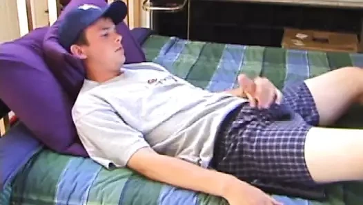 Connor krikolar kapalı