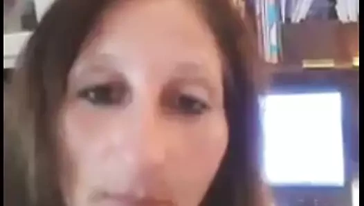 Jerk off challenge. I want to cum on her tits