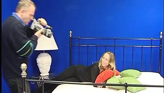 Teen erstes mal blowjob vor der Kamera