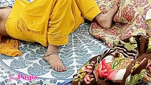 Üvey oğlum yatak odasında beni çıplak gördü ve beni sert sikiyor çok iyi vakit geçirdik