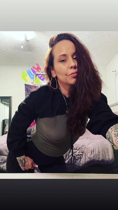 Шлюшка-зайчик