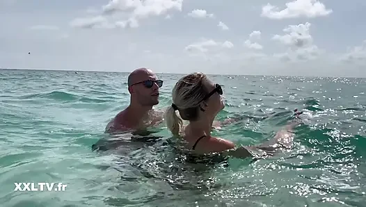Miami'de lezbiyen baştan çıkarma