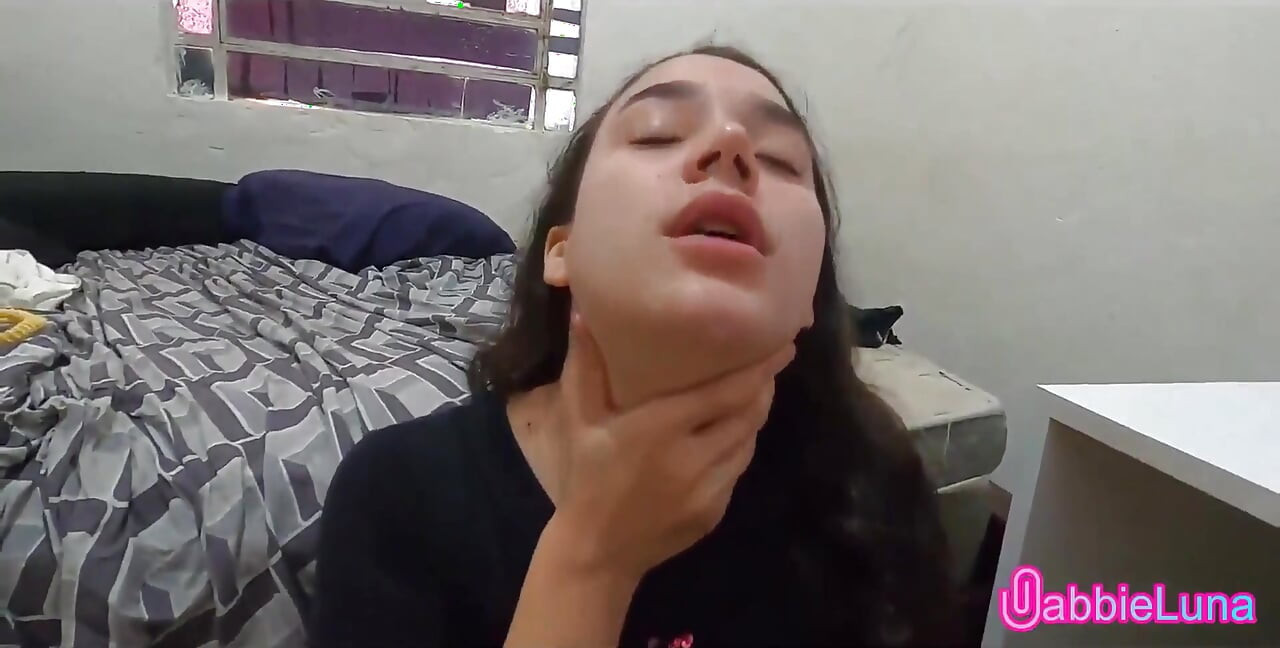 Gabbie Luna - sikini emmemi ister misin?