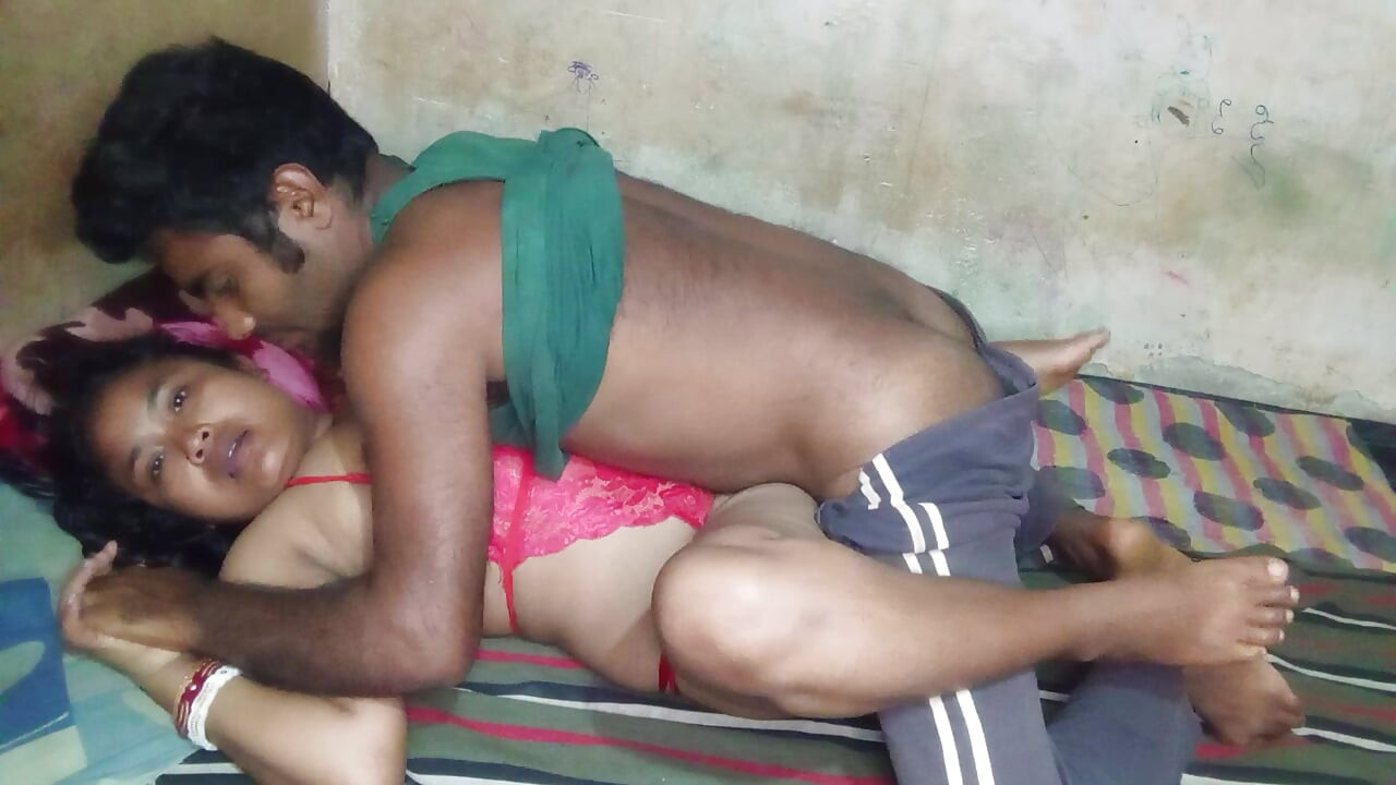 Hintli deshi karı koca tam hintli seksi video